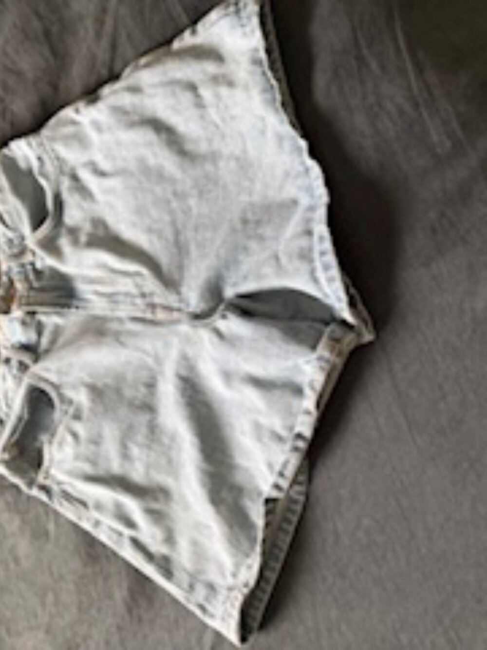 Everlane light denim shorts